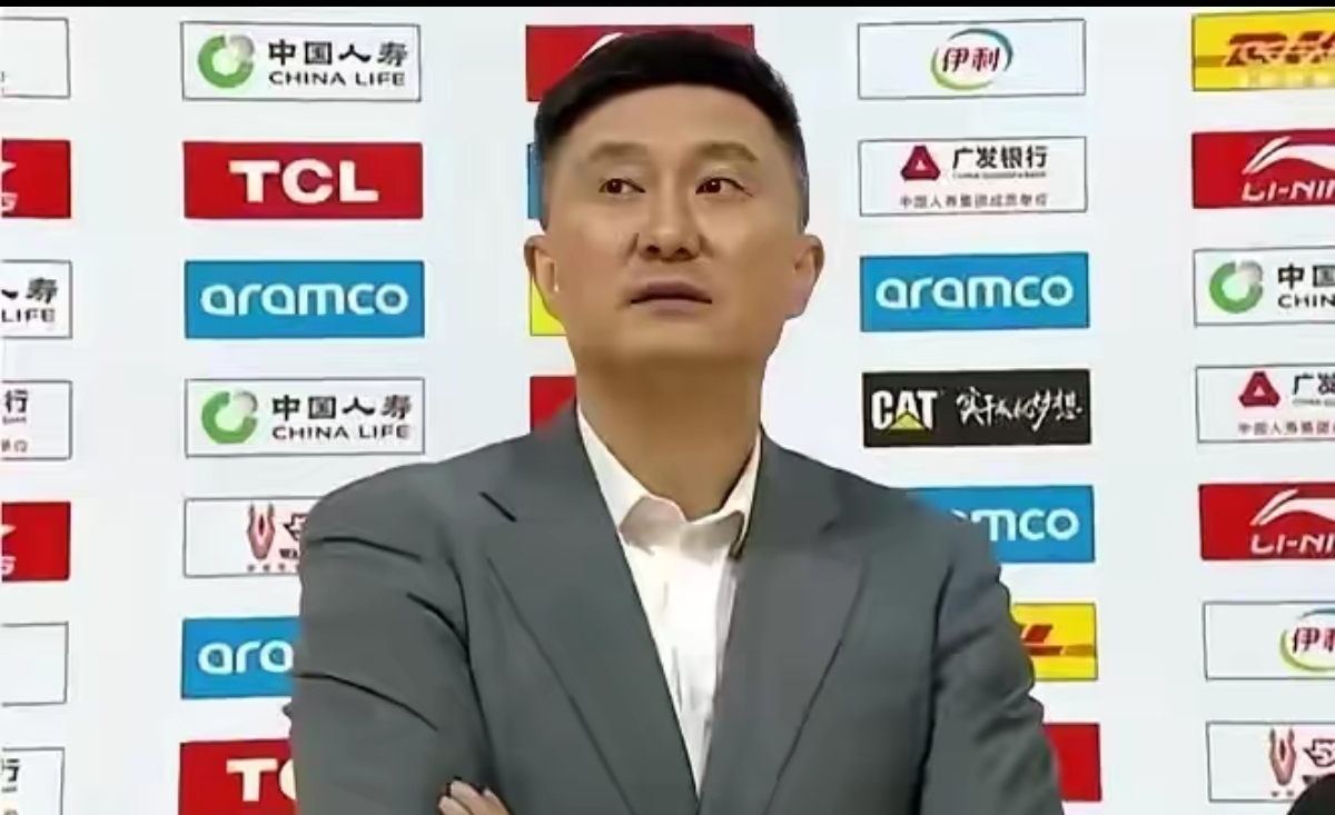广州队在季后赛中继续展现实力，取得连胜